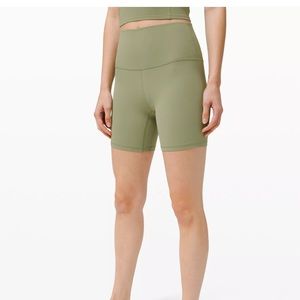 Lululemon Align 6” Shorts